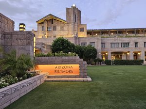 Read more about the article Why the Arizona Biltmore Should Be Your Next USA Vacation Destination: Luxury, History, and Family Fun